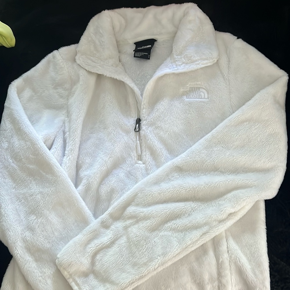 White Osit North face